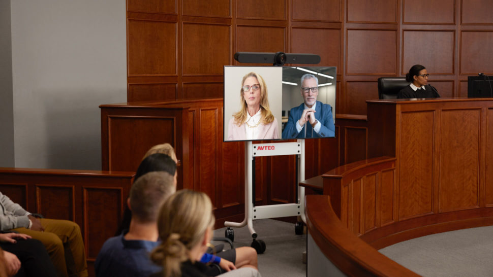 logitech-government-photo-1
